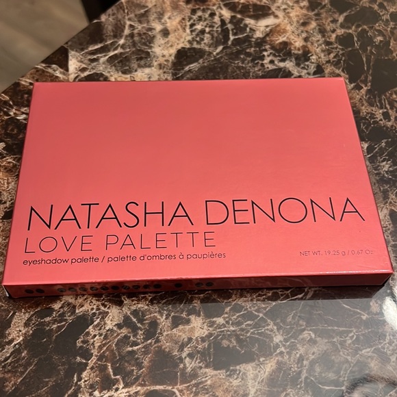 ONLY 1 LEFT Natasha denona love pallet - Picture 4 of 4
